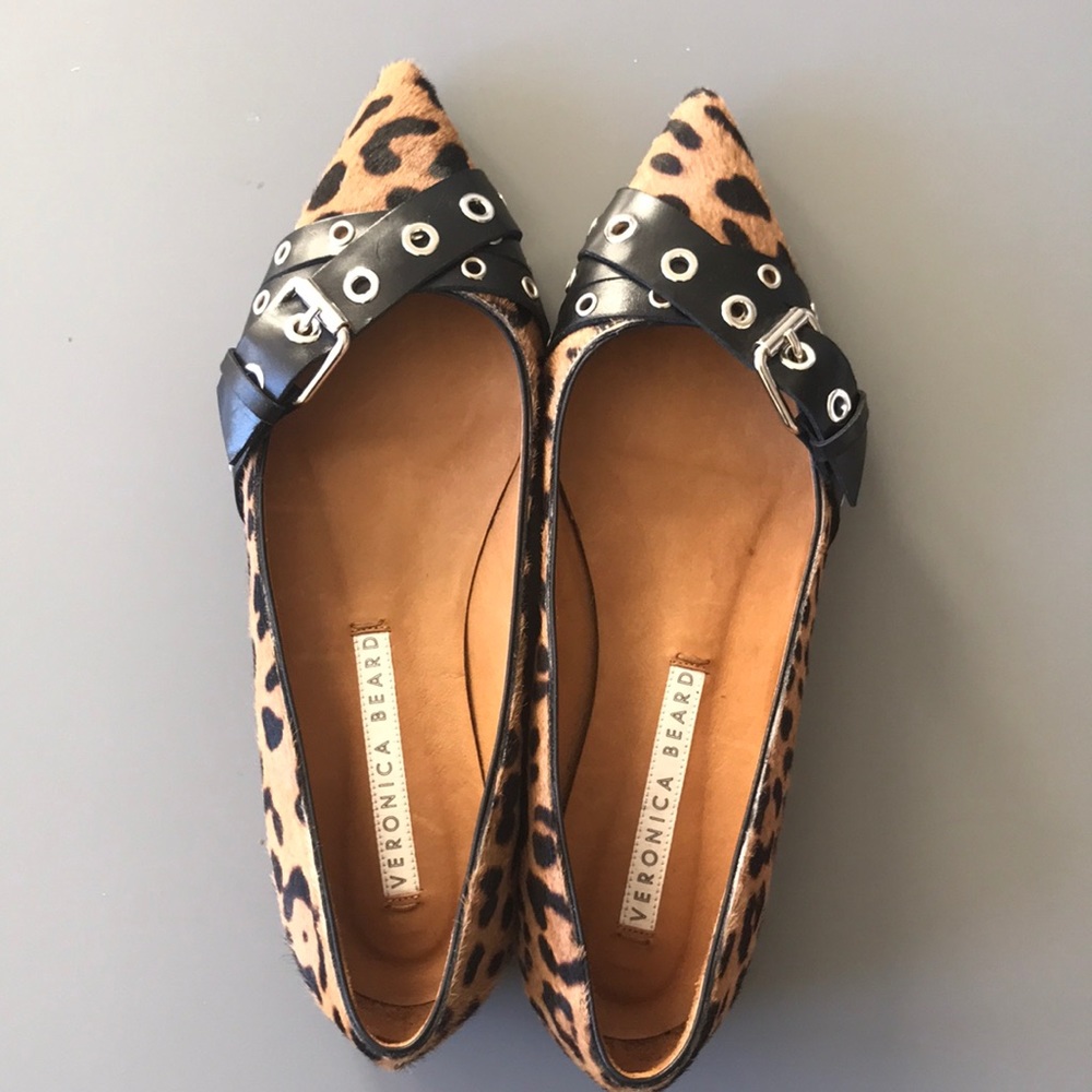 Veronica Beard Maxine Leopard Print shoe